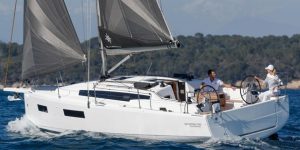 Sun Odyssey 350